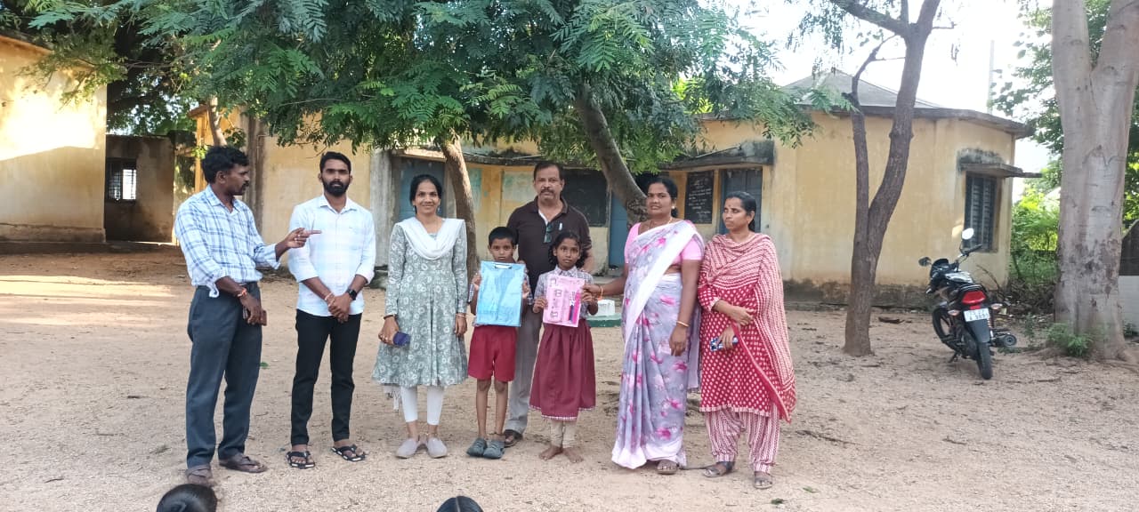 Dasara Holiday project prize distribution